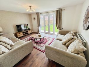 Lounge- click for photo gallery